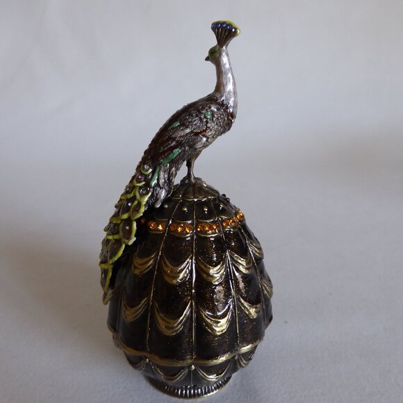 ENAMELED BEJEWELED PEACOCK ON EGG TRINKET BOX (NEW WITHOUT BOX) - Picture 5 of 12